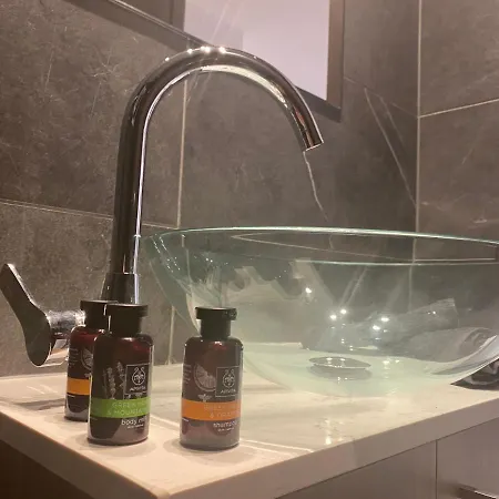 Luxury Lavender Apartament Larnaca